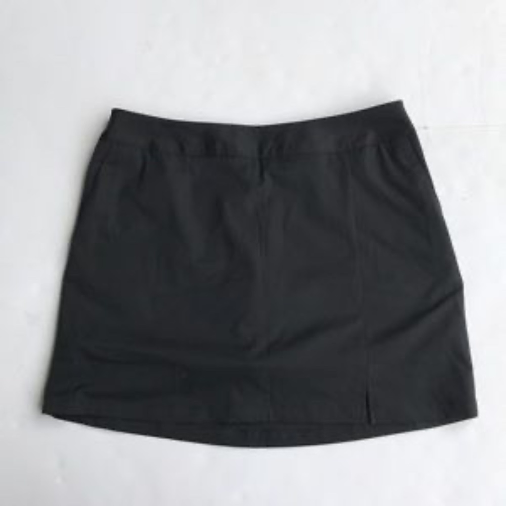 Adidas Womens Clima cool golf skort size 10 NWT